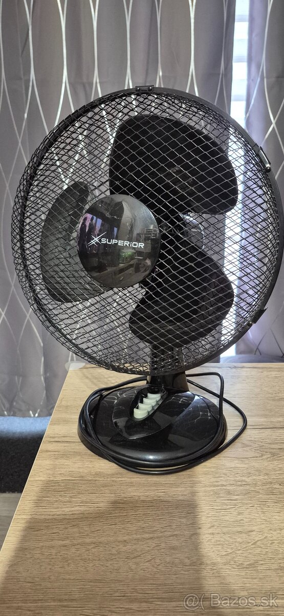 Stolný ventilátor