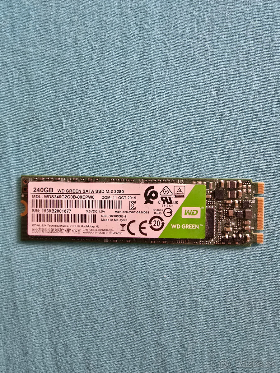 240 GB ssd