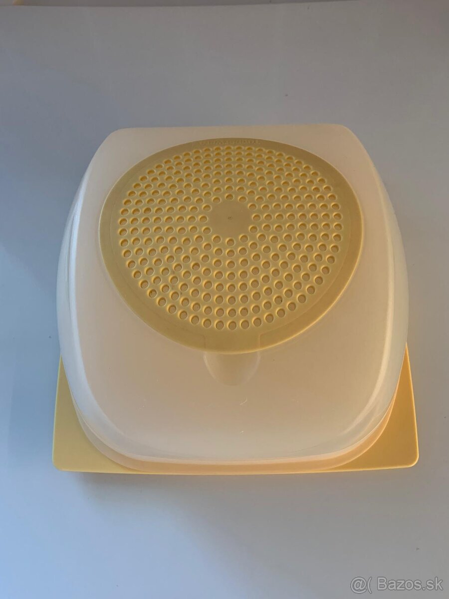 Tupperware „Syrmax“ – dóza na syr s membránou