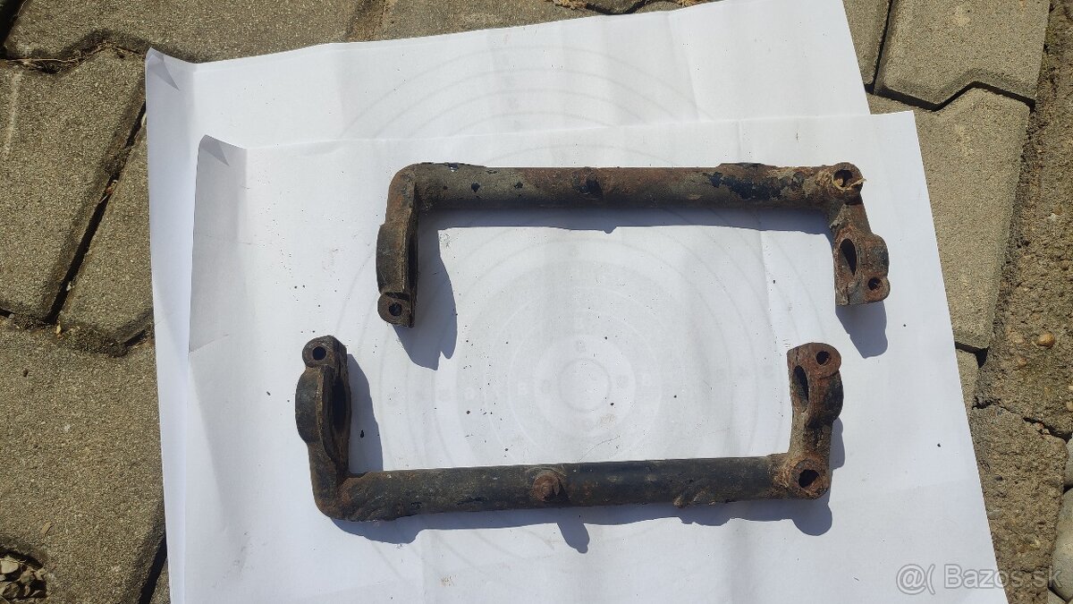 Držiak klzakov ČZ 150c/ perak+ vpzery blatníka