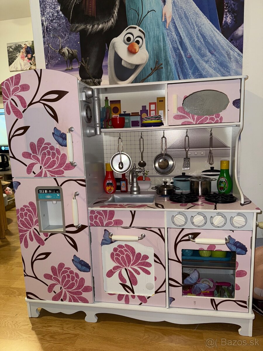 Detská kuchyňka + veľa príslušenstva