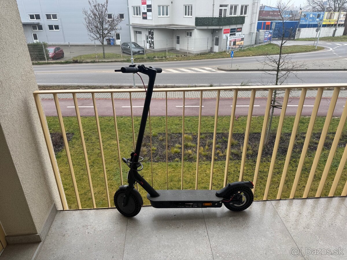 Sencor Scooter Two Long Range 2021