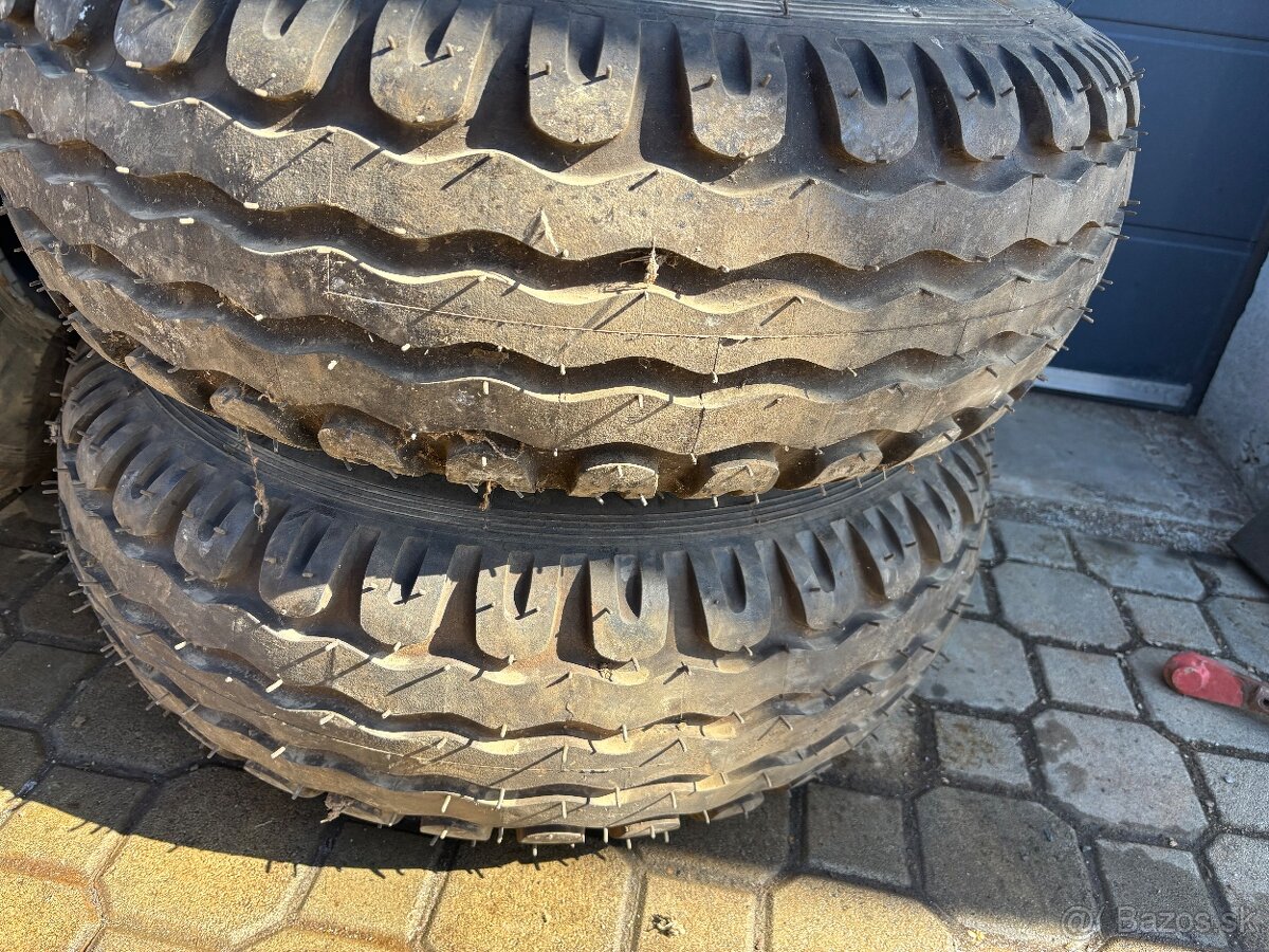 Pneumatiky 11,5 15. 11,5/80 15,3