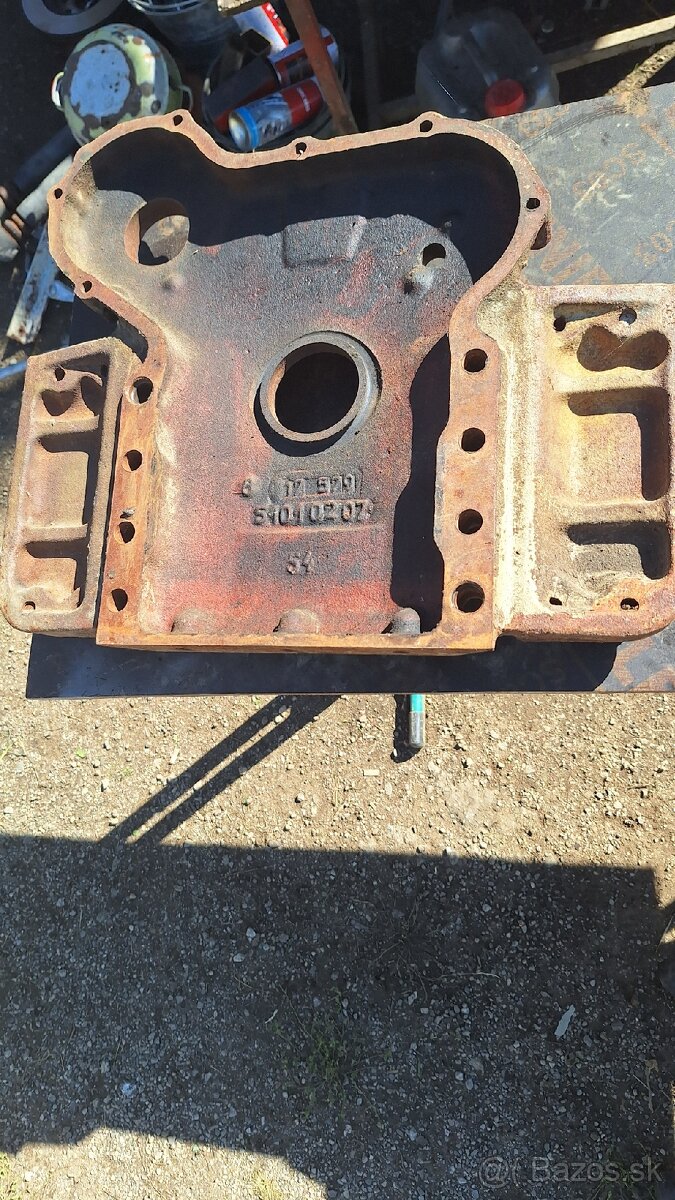 Ťažké prsia zetor