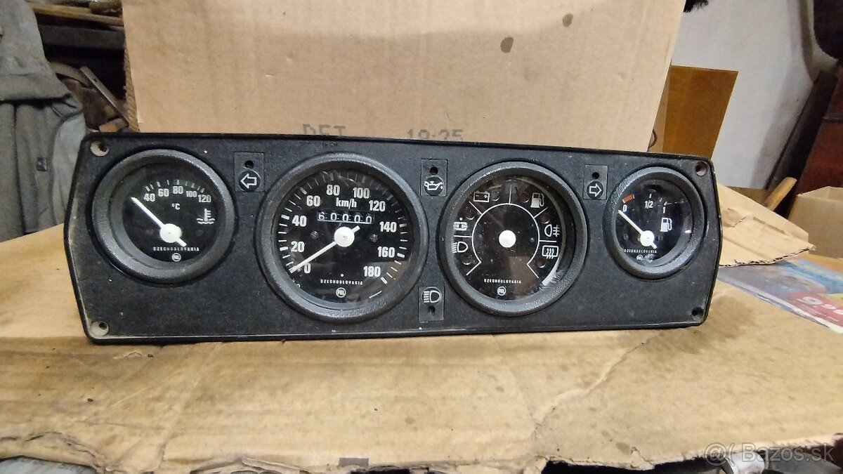 Škoda 105L 120L Budíky