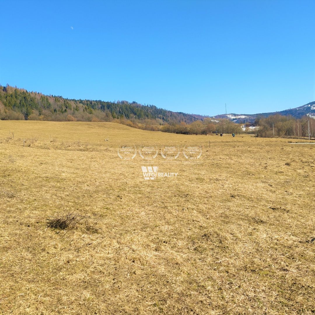 Pozemok pre rodinné domy - Lodno /889 m2/