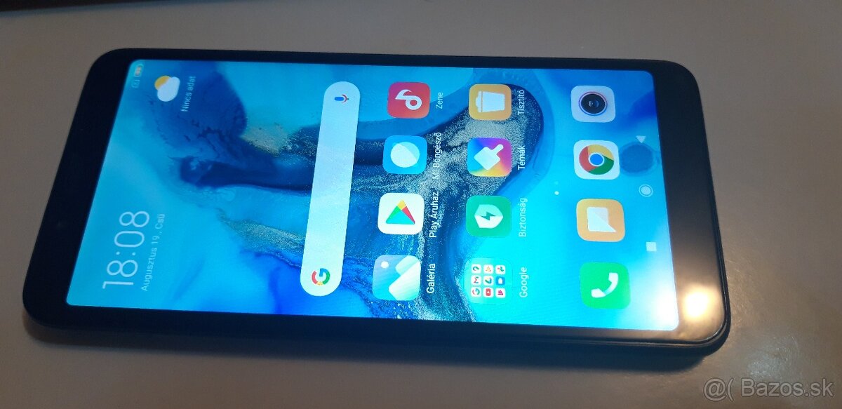 Xiaomi Redmi 7A Duos velmi zachovaly Android 10 .