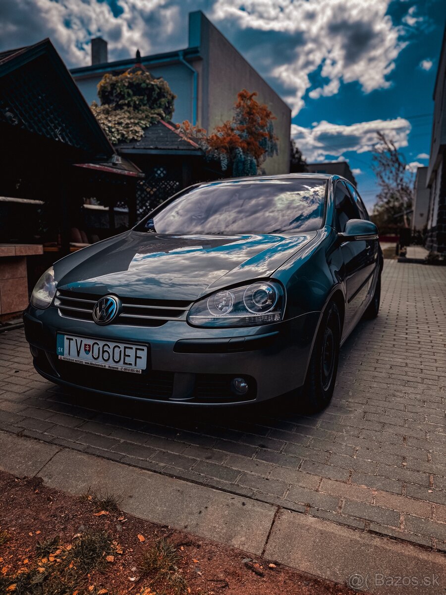 Volkswagen Golf 5 1.9tdi 77KW 5Q