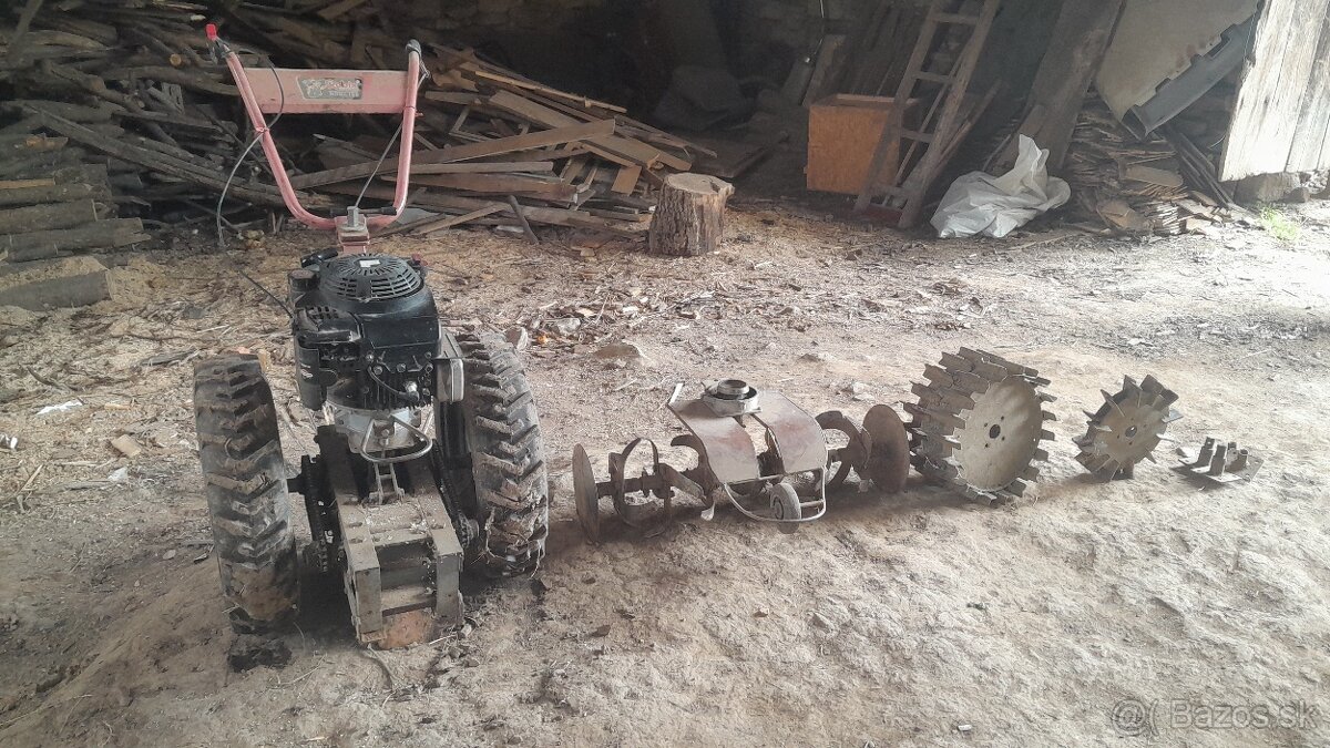 Vimenim za malo traktor traktrovu kosačku
