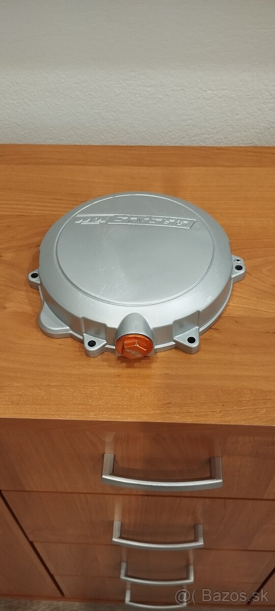 Predám kryt spojky KTM XC 300