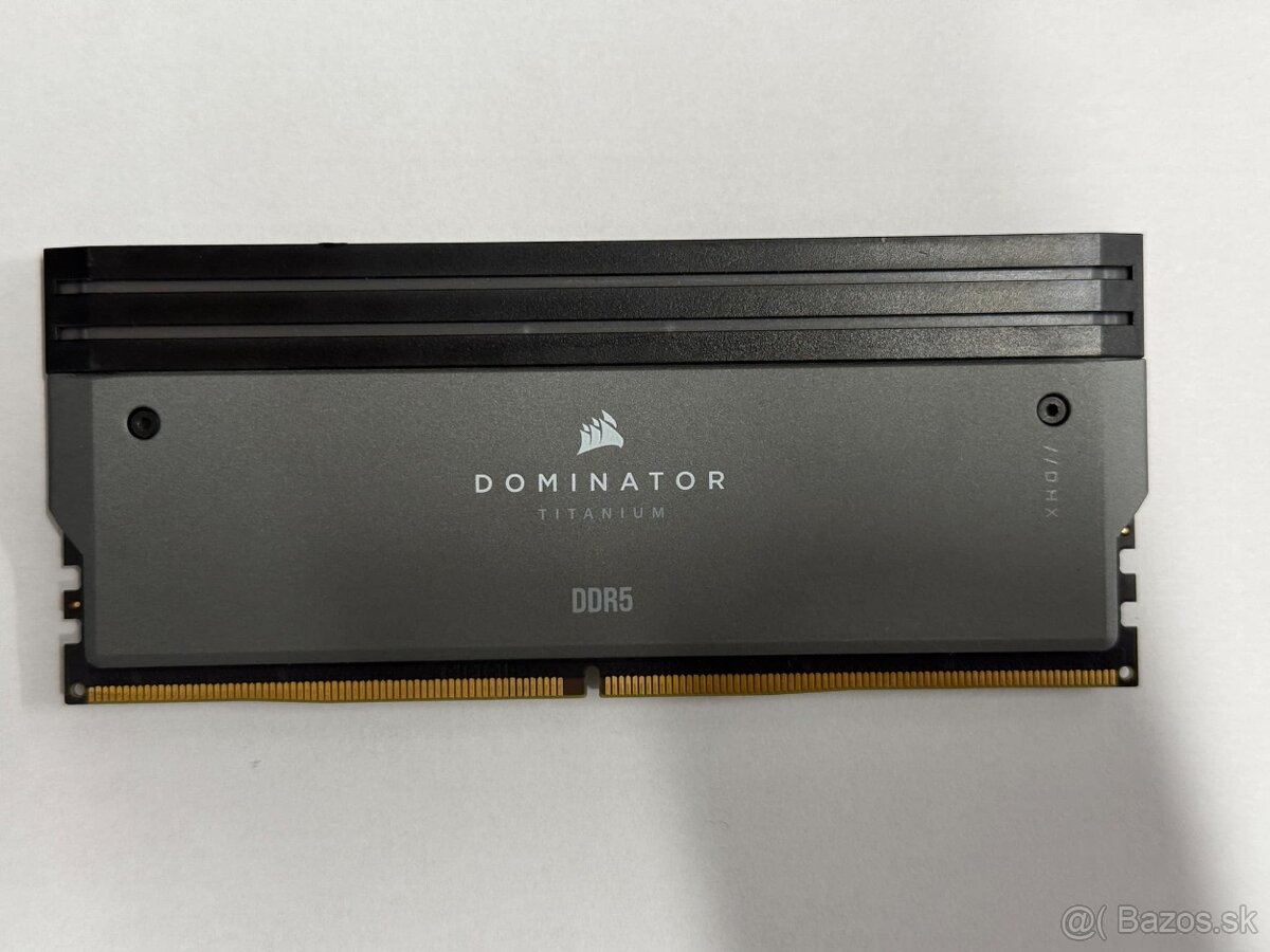 RAM Corsair Dominator Titanium DDR5 – 16 GB