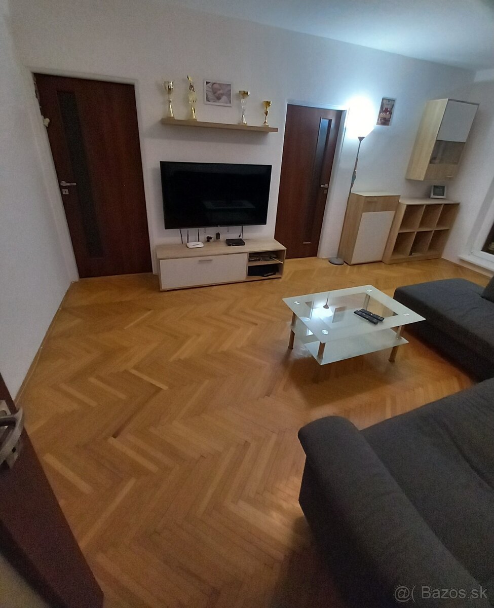 Predám 3 izbový byt