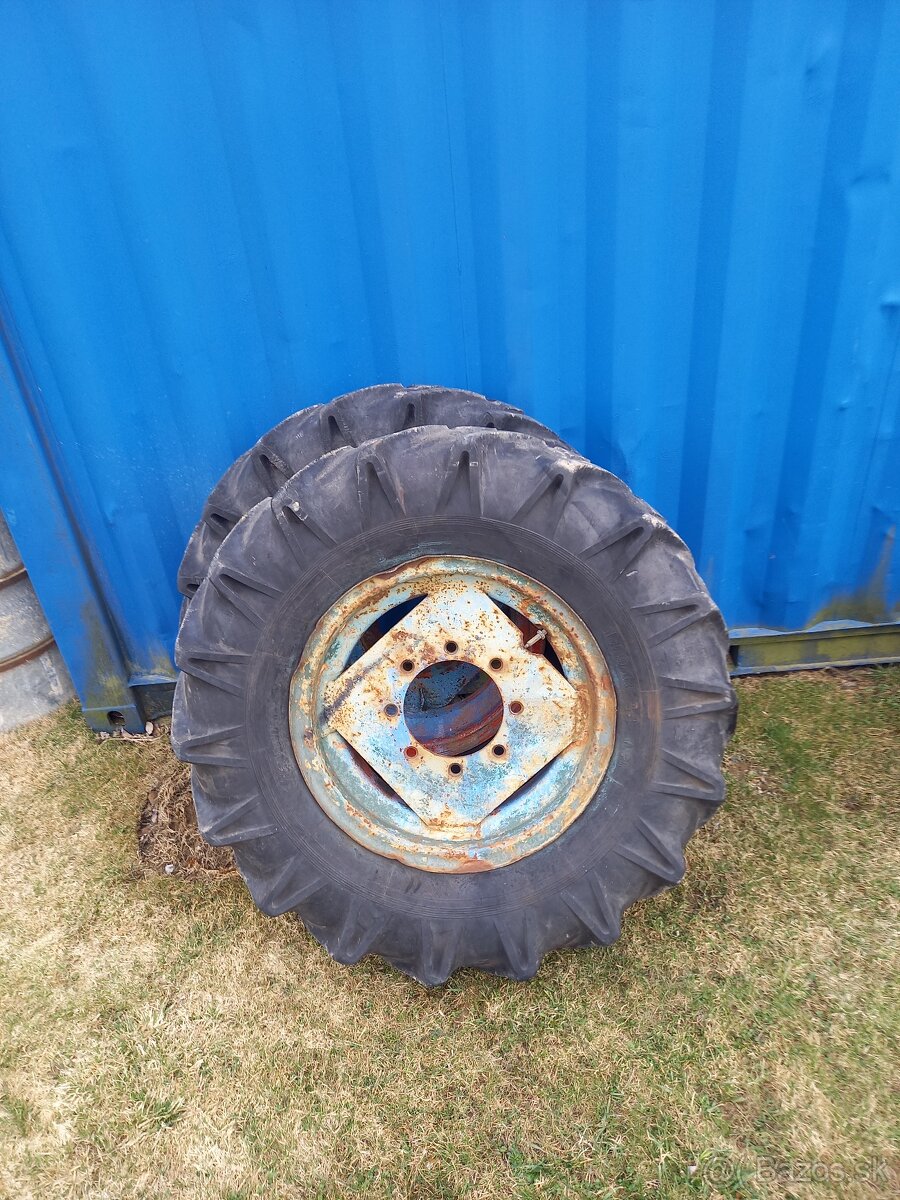 Zetor 25