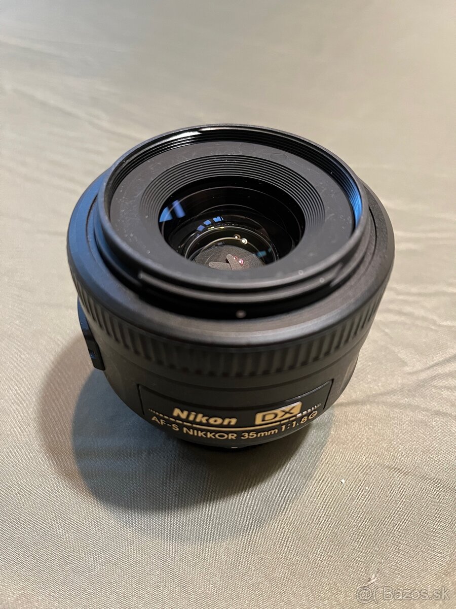 NIKKOR 35mm f/1.8 AF-S DX