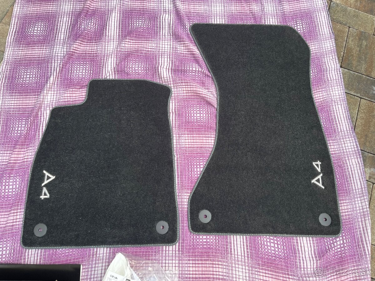 Koberceky do auta Originalne Audi A4 B9 cisto nove