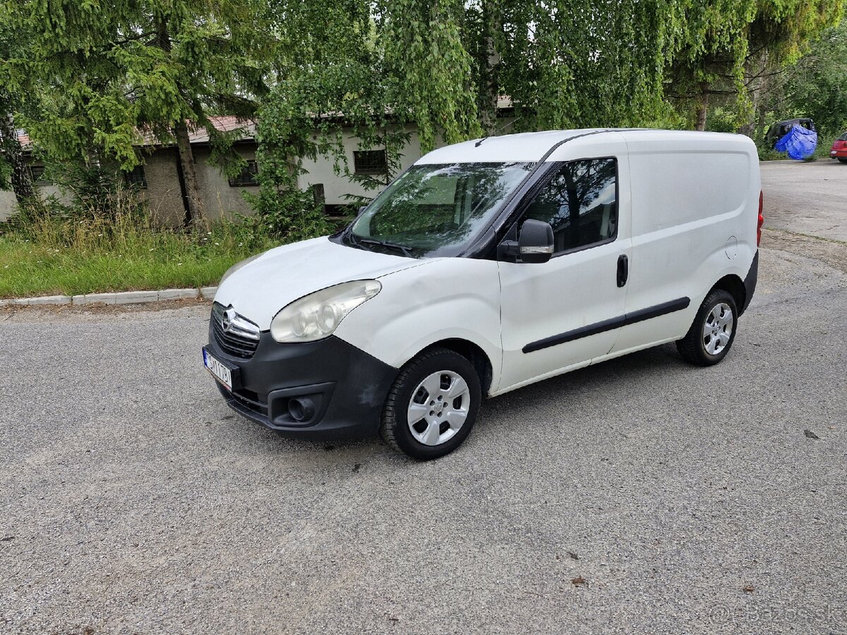 Opel combo 1.3 jtd 2013