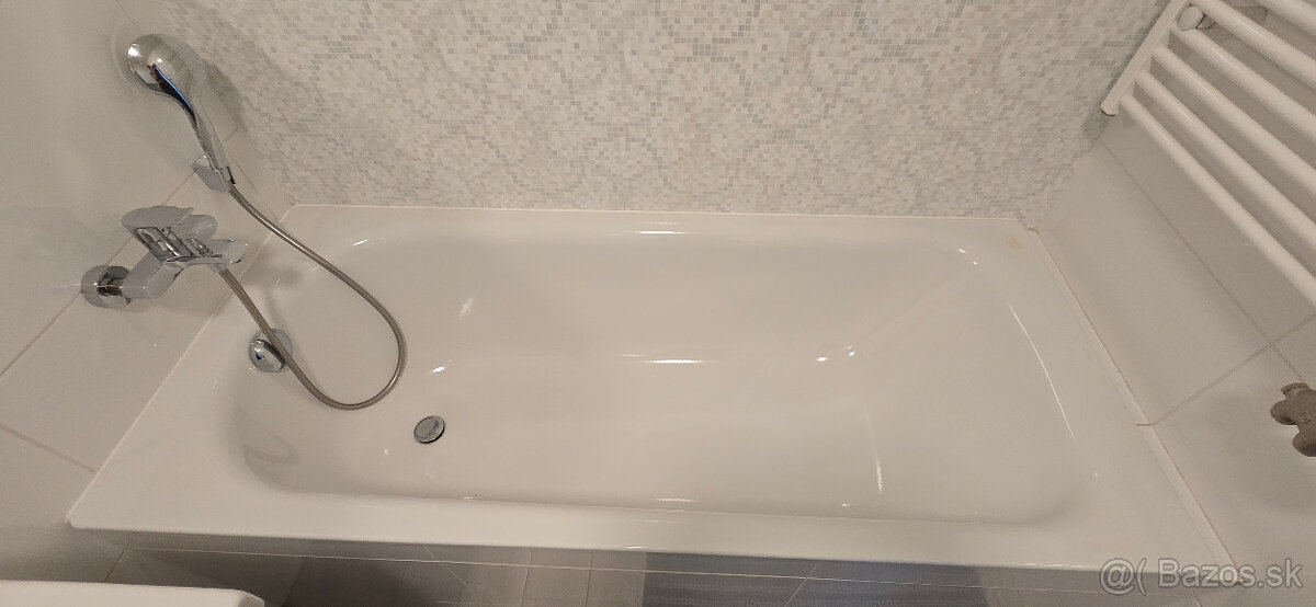 Predám vaňu s vodovodnou batériou Hansgrohe