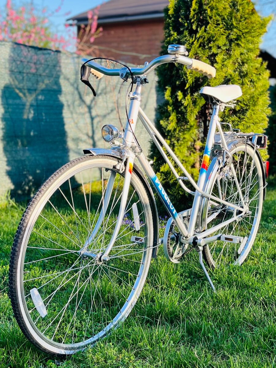 Peugeot dámsky bicykel 28 palcový.