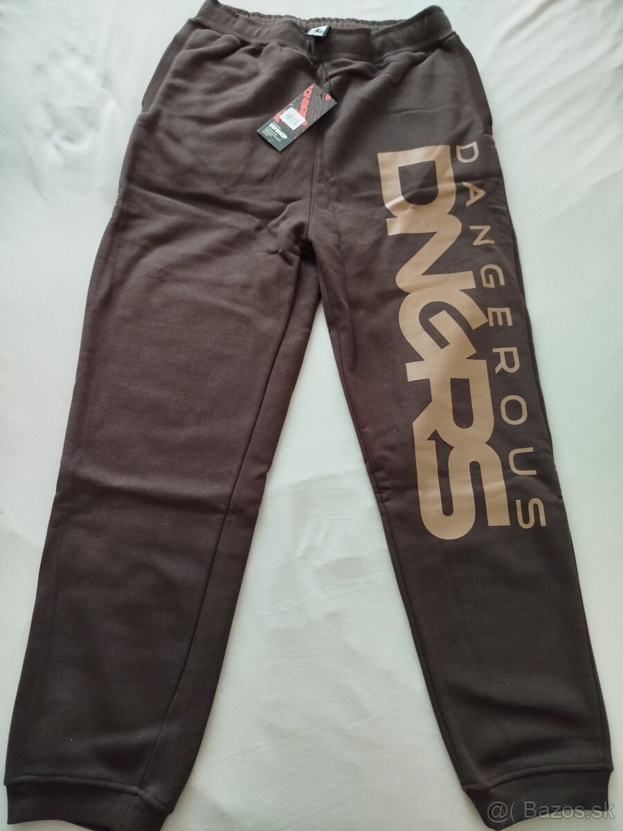 Nové pánske tepláky Dangerous DNGRS veľkosť XL