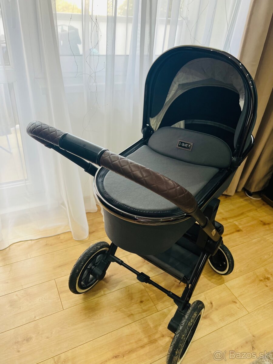 Kočík Moon Resea S 2022