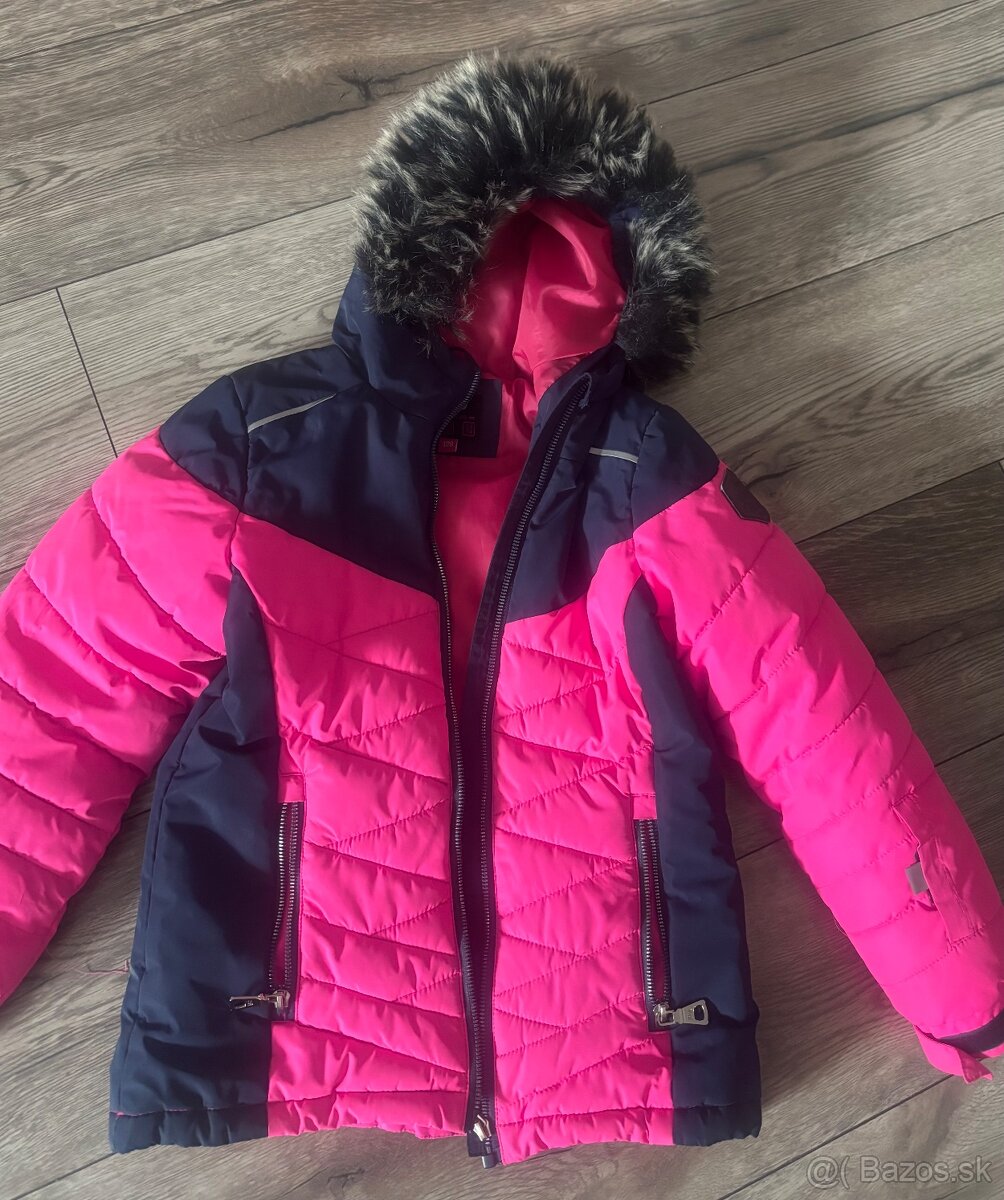 Dievčenská vetrovka