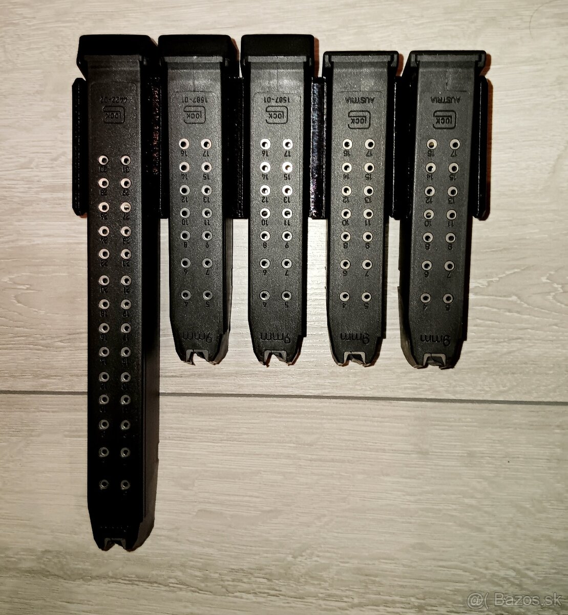 Držák na dvouřadé zásobníky GLOCK pro 5 zásobníků