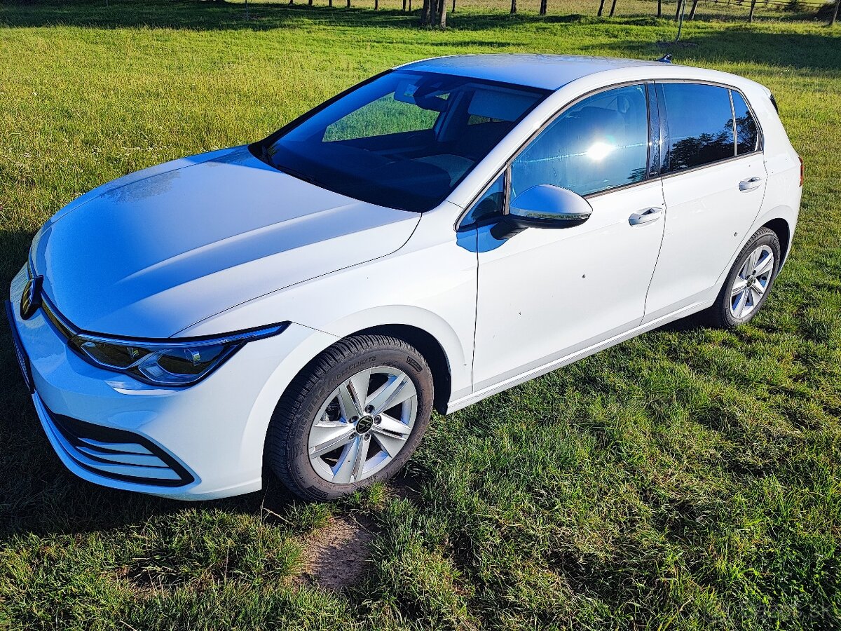 Predam VW Golf 8 Life 2.0 TDI