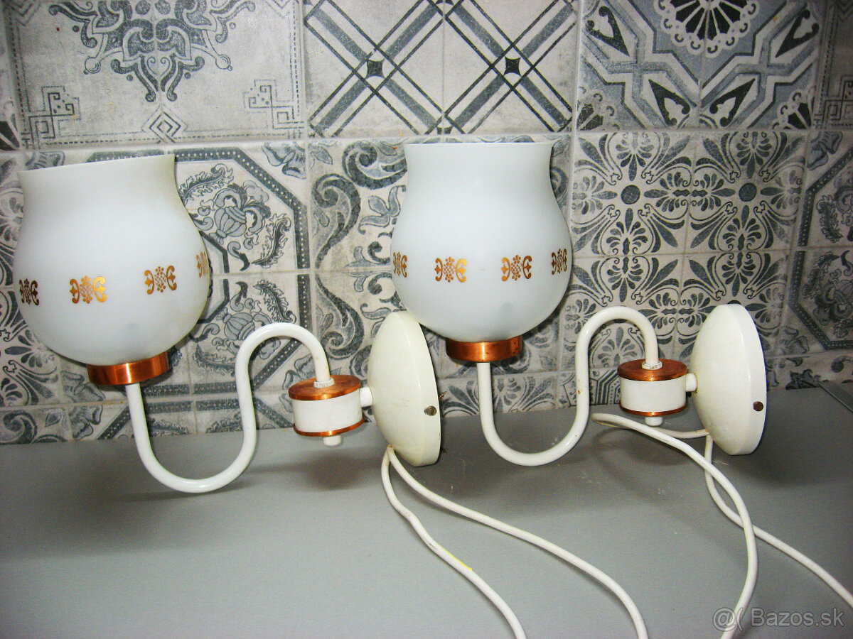 Retro nočné nástenné lampy Drukov