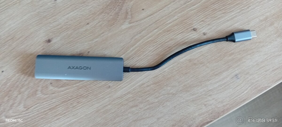 USB HUB