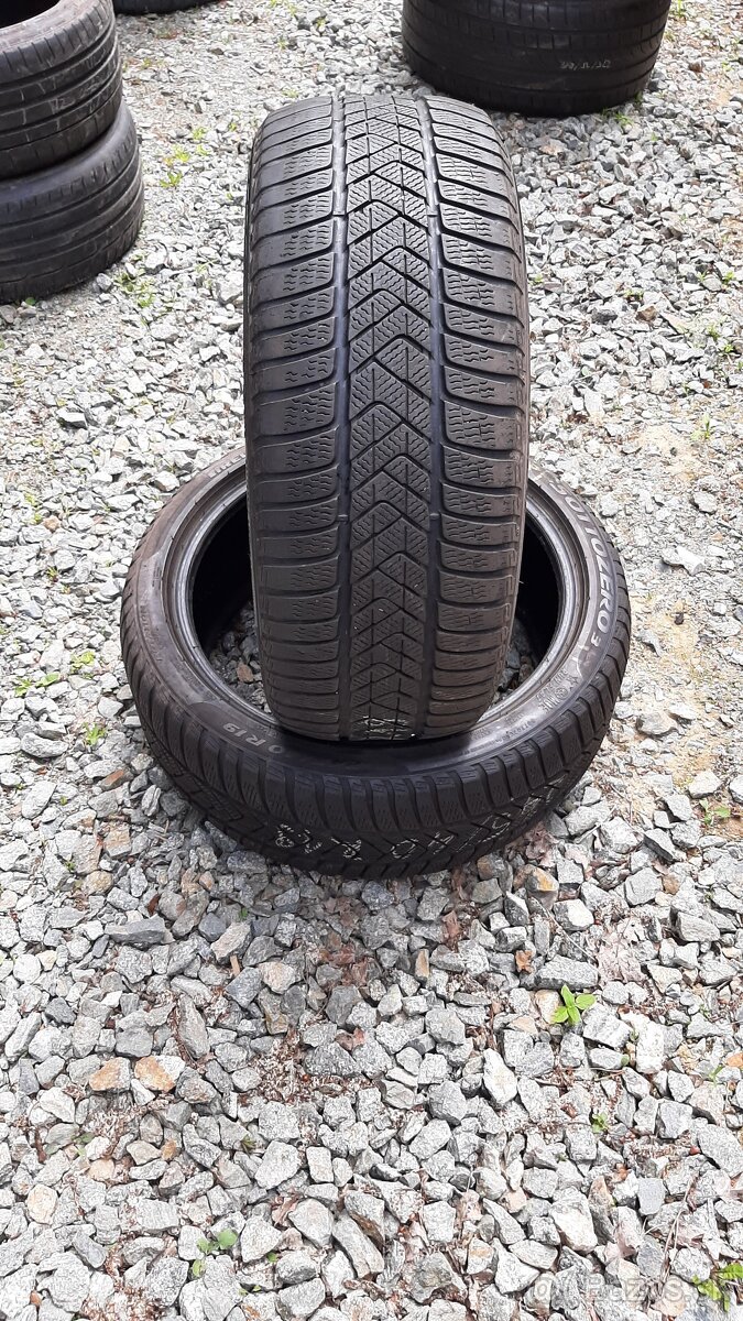245/40r19 98V Pirelli zimne