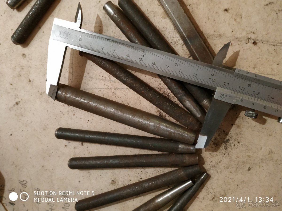 Predám oceľové vyrážače