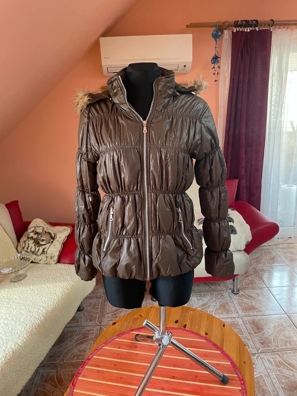 Dámska prešívaná bunda