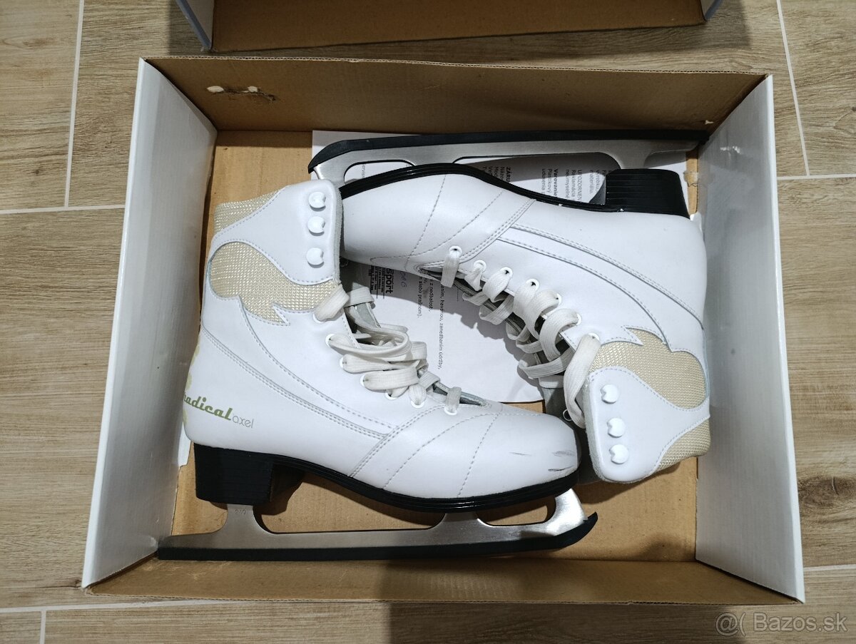 Predam damske korcule Radical Axel