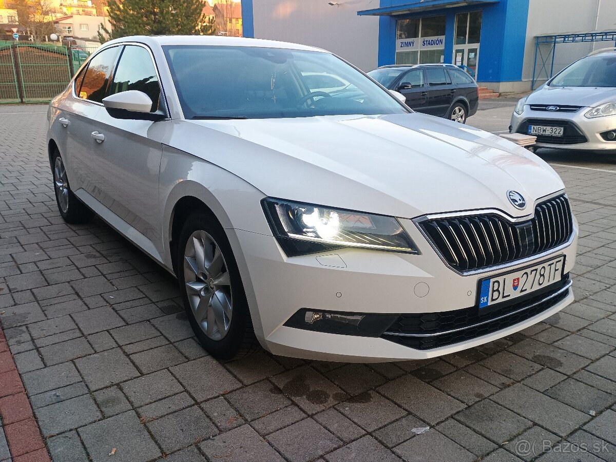 Škoda Superb