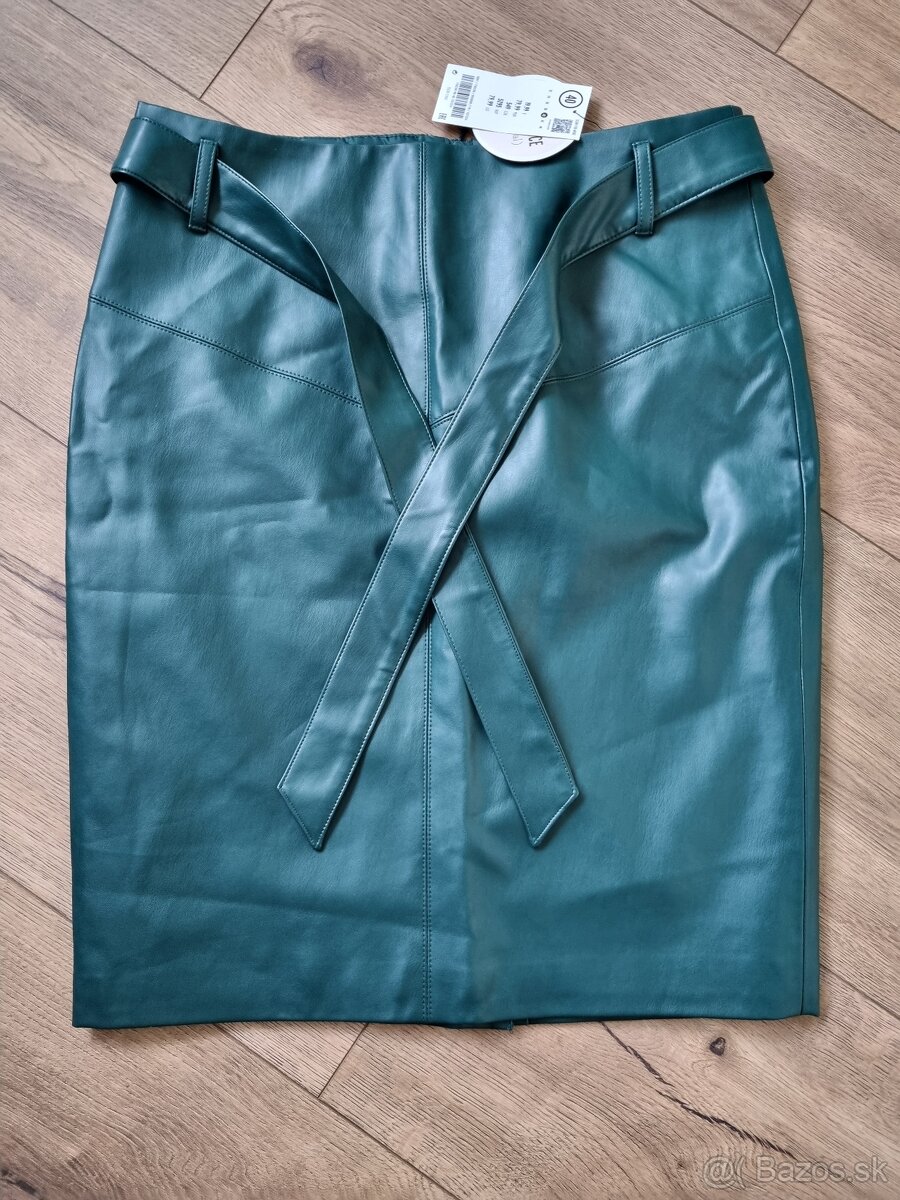 nová smaragdovozelená koženková sukňa Orsay veľ. 40