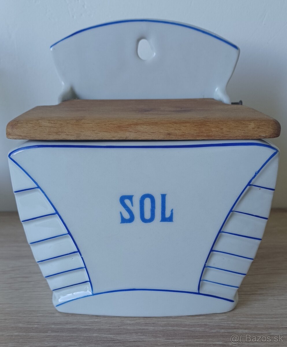 nádoba na soľ