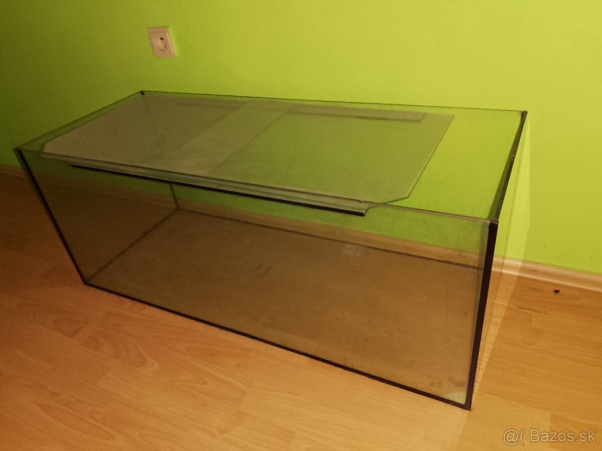 Predam terarium- akvarium
