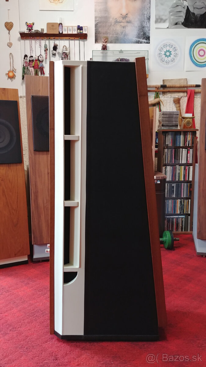 Stĺpové bedne s Liiaudio Silver 8 & Audax tweter