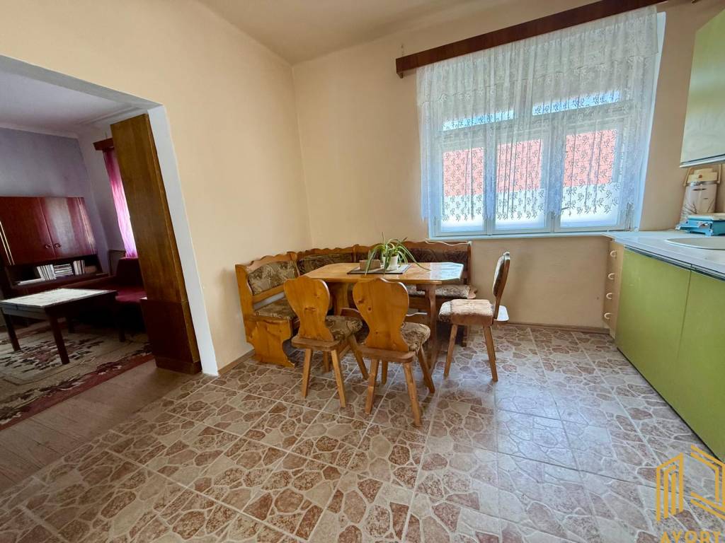 NA PREDAJ ROD. DOM , POZEMOK 333 m2, ČASTKOV,okr. SENICA