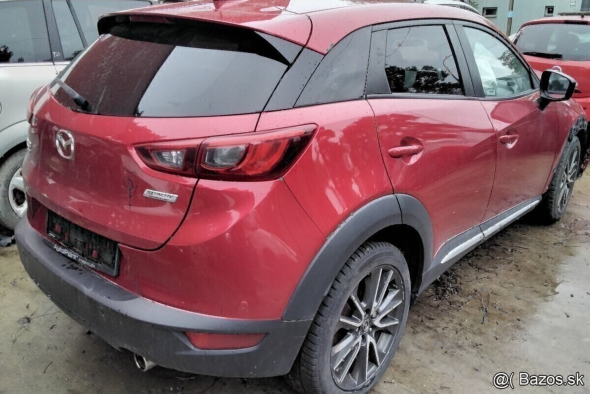 Mazda CX-3 2.0 AWD 2015 predám DVERE, MOTOR PE, PREVODOVKA 6
