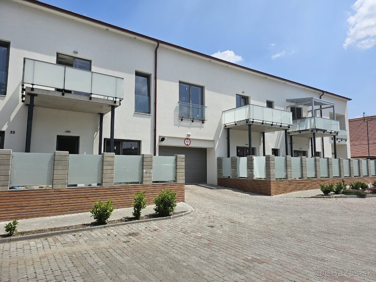 Predaj 2izb. byty a mezonety v Skalici