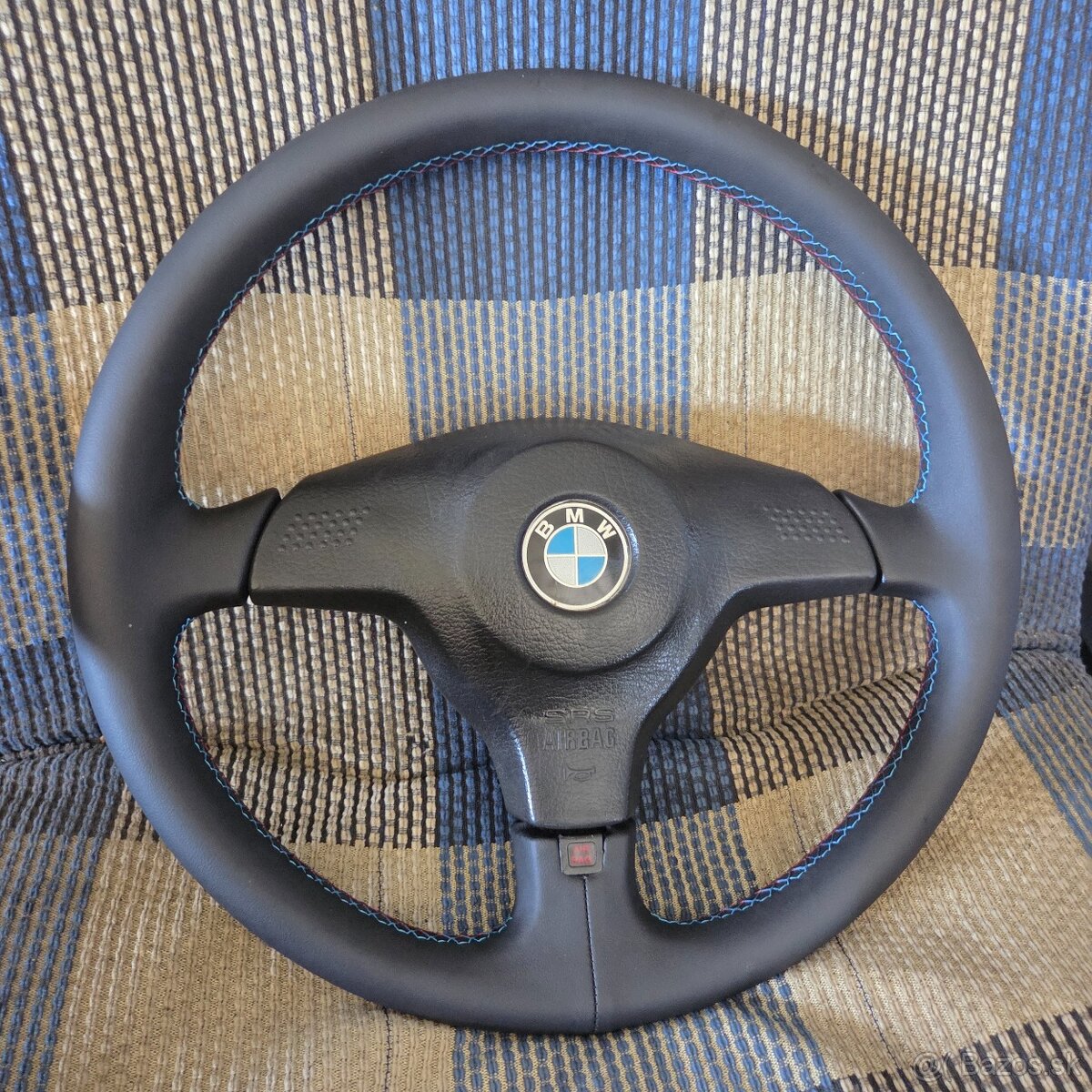Predám volant bmw e30,e32,e34