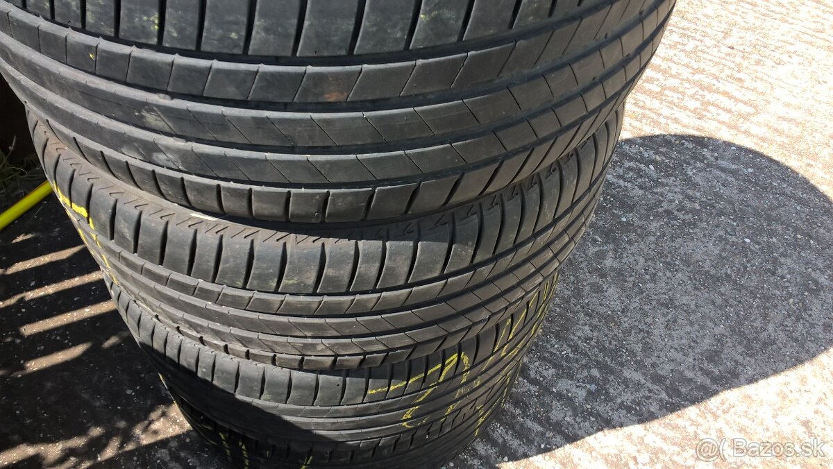 2 + 2 ks LETNÉ 225/45 R17 91V cca 6-7 a 8 mm rok 2022 a 2020