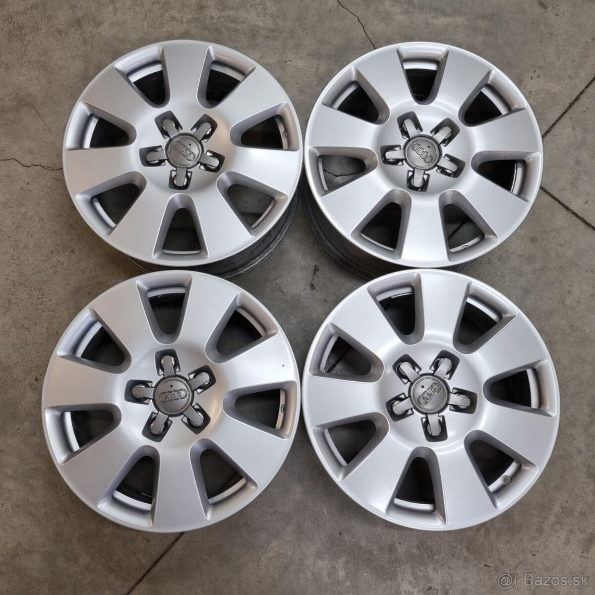 Hliníkové AUDI Q7 disky 5x130 R18 7,5J ET53