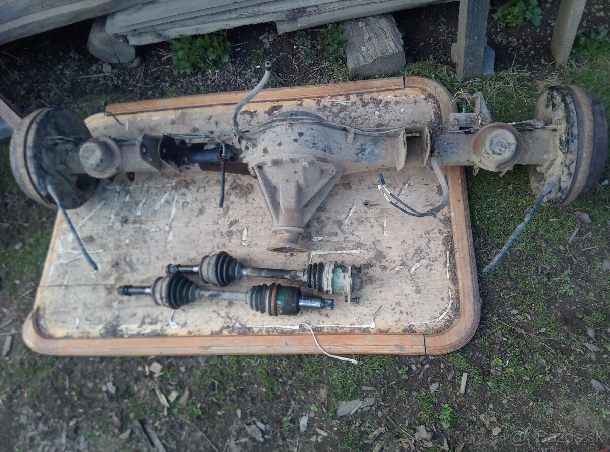 zadná naprava na Grand Vitarz 2.5 V6 4.3 prevod