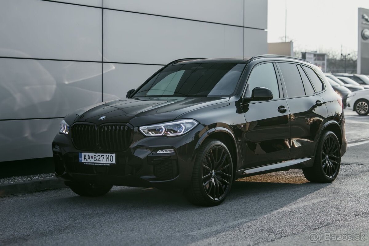 BMW X5 30d 2021 v ZARUKE,ako nové