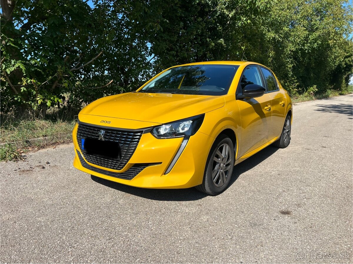 Peugeot 208 1.2 benzín
