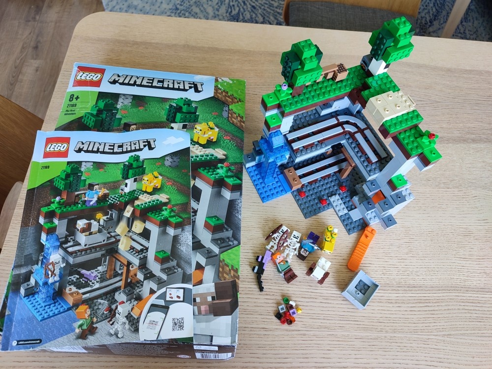 21169 Lego Minecraft - Prvé dobrodružstvo