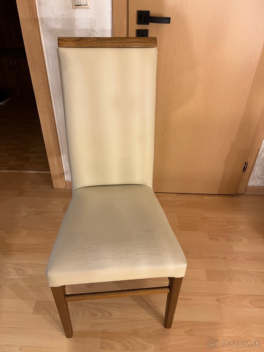 Predám jedálenské stoličky