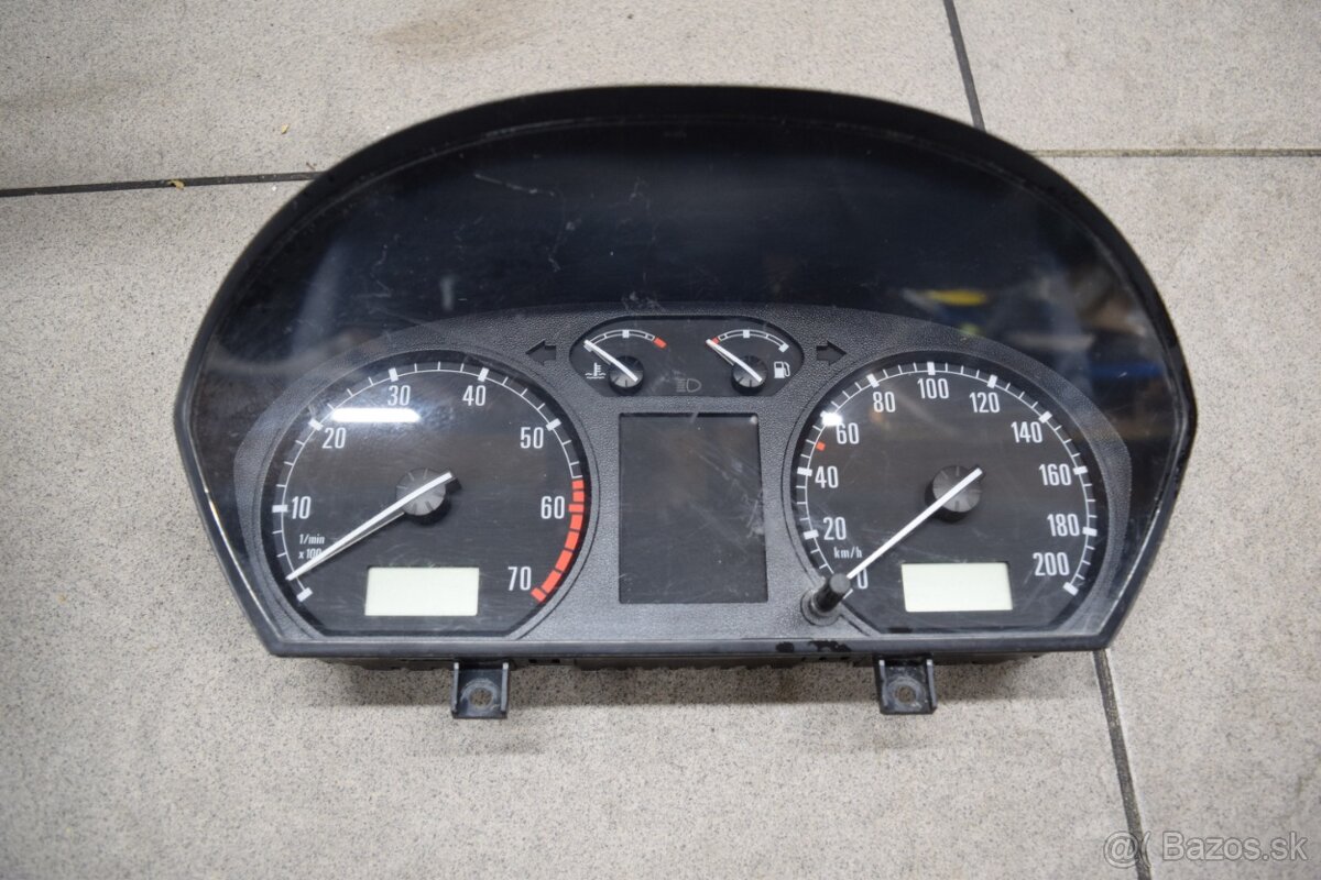 Budik skoda fabia 1 1.4 benzin 6y1919880c